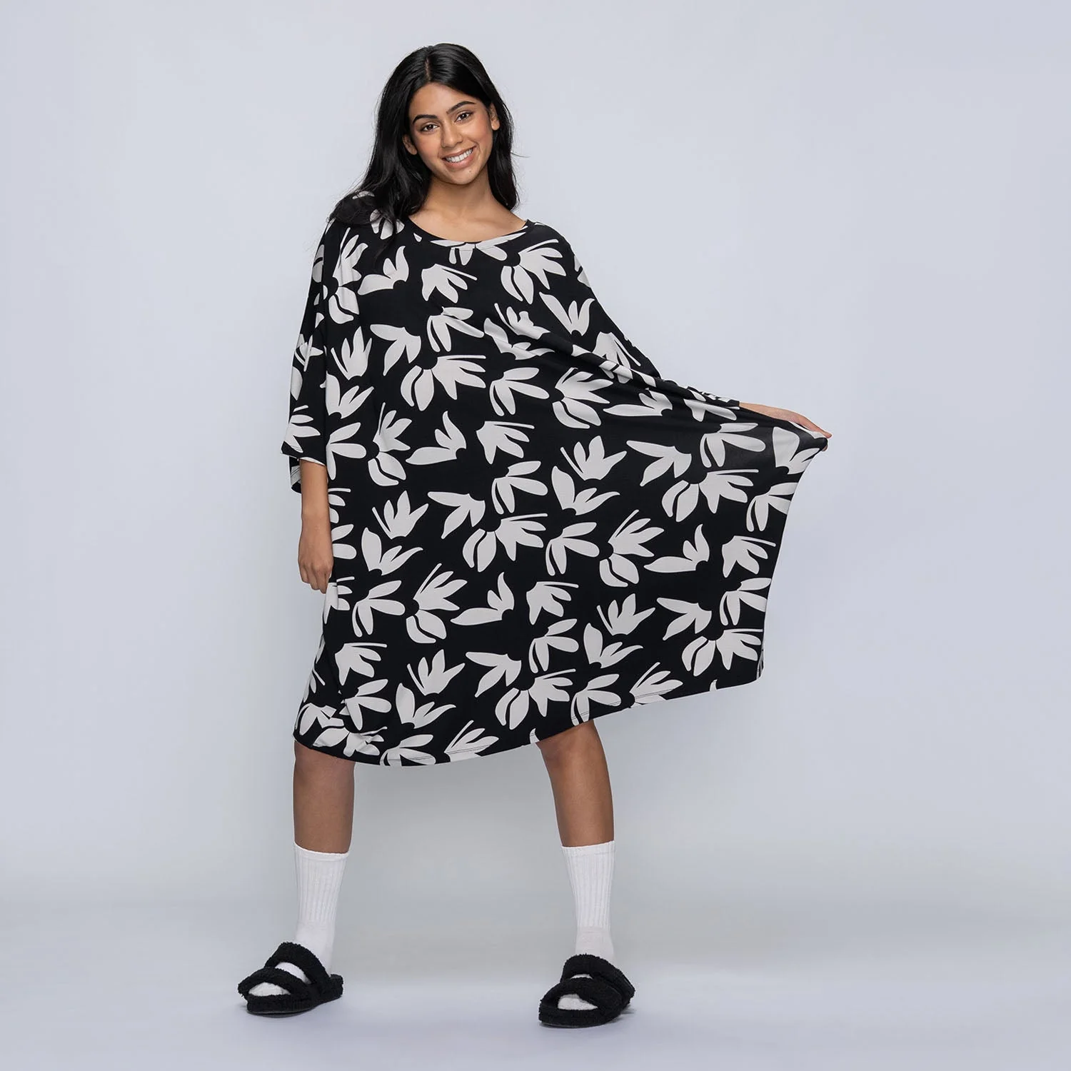 Black Floral - Image 5